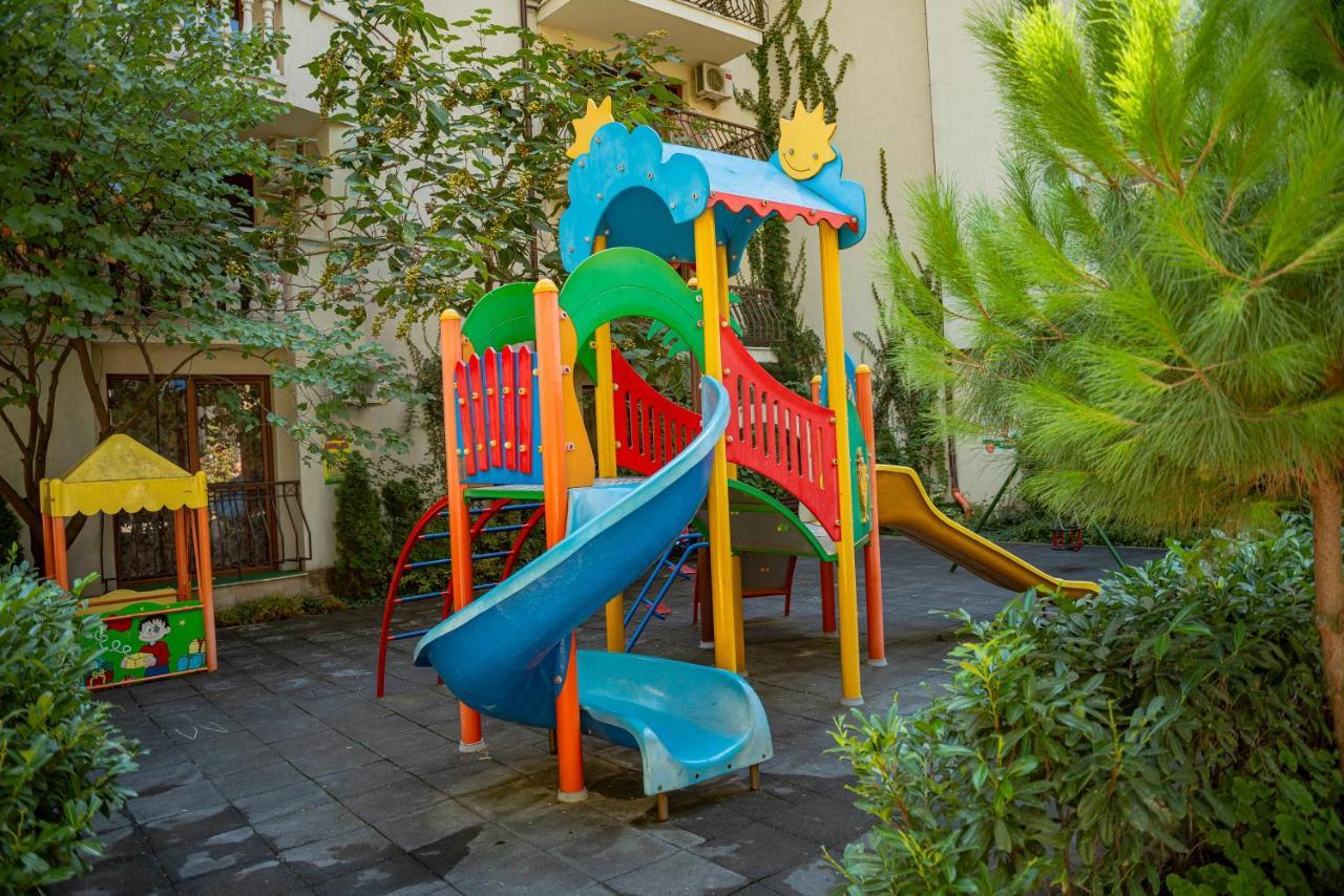 Menada Apartments In Cascadas Солнечный берег Экстерьер фото